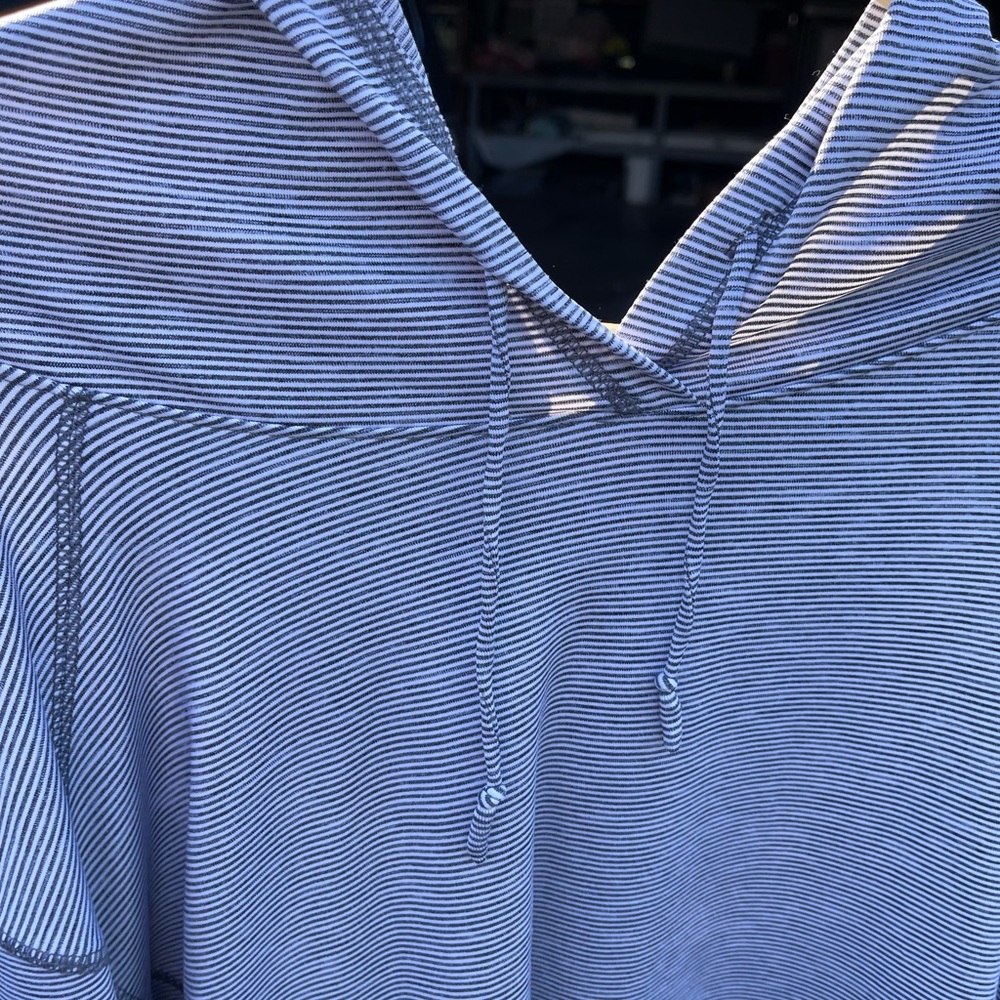 Athleisure plus size hooded top